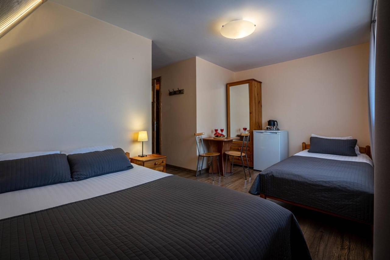 Liberta Inn - Pokoje Goscinne Zakopane Buitenkant foto