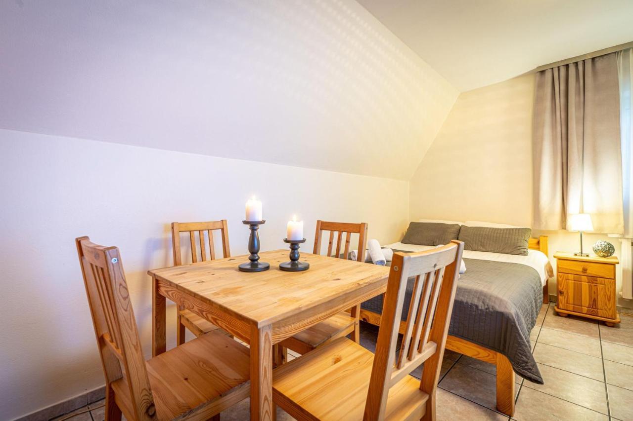 Liberta Inn - Pokoje Goscinne Zakopane Buitenkant foto