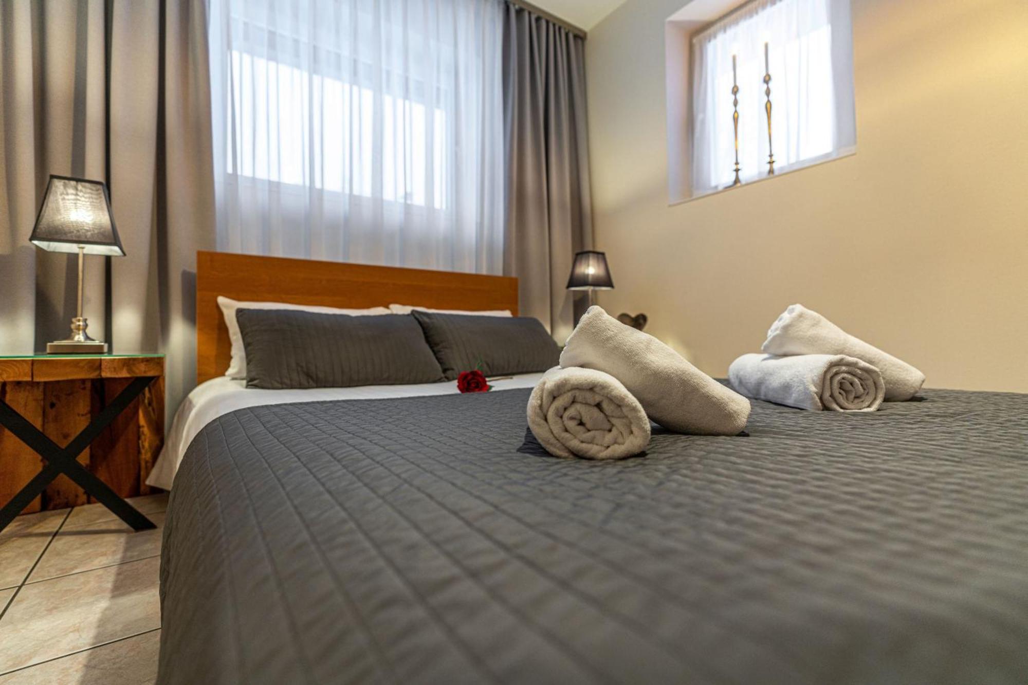 Liberta Inn - Pokoje Goscinne Zakopane Buitenkant foto