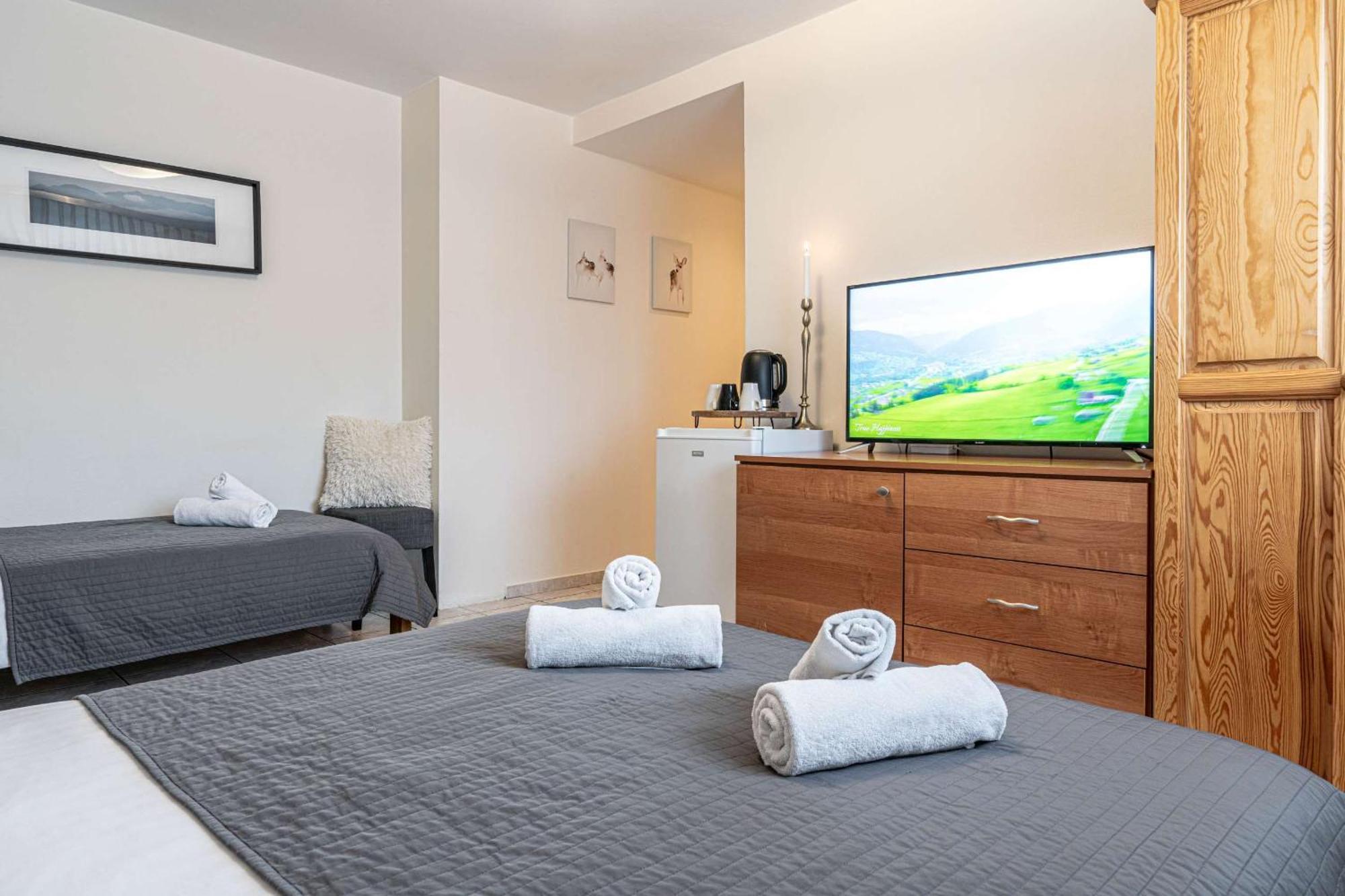 Liberta Inn - Pokoje Goscinne Zakopane Buitenkant foto
