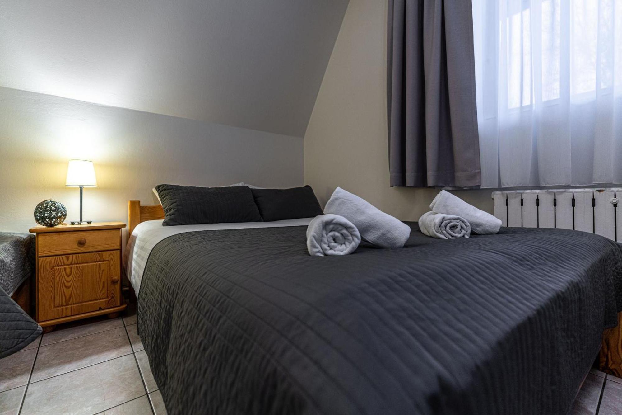 Liberta Inn - Pokoje Goscinne Zakopane Buitenkant foto